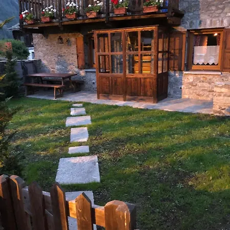 Dom wakacyjny Flora Alpina - Residenza Bieltschocke